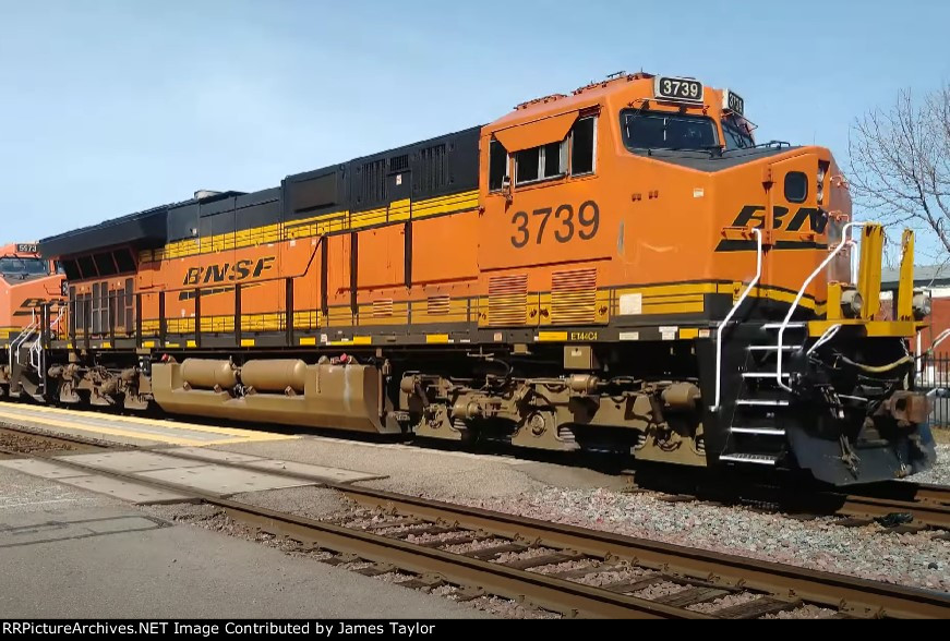 BNSF 3739